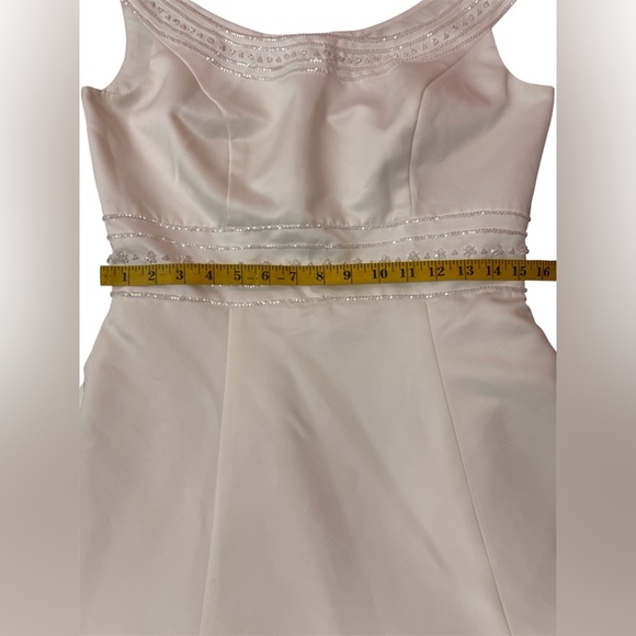 VENUS Informals White Sleeveless wedding Dress 12 - Picture 15 of 15